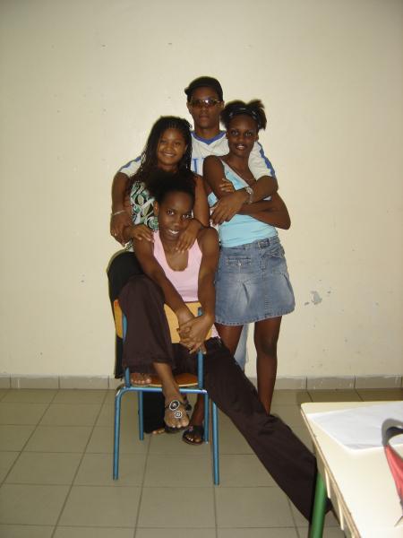 totalie spies et leur mascote